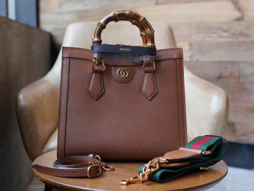 Diana tote bag
