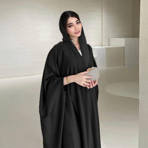 عباية خفيفه بأكمام واسعة
