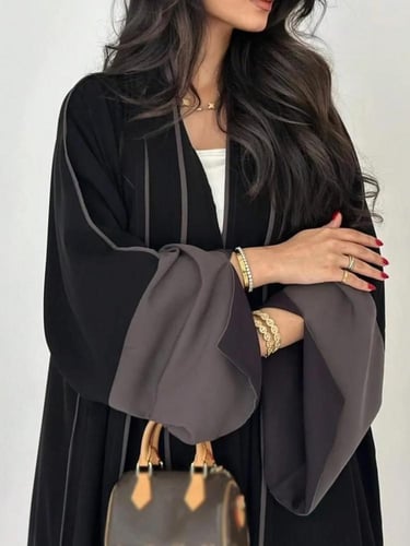 عباية نسائية