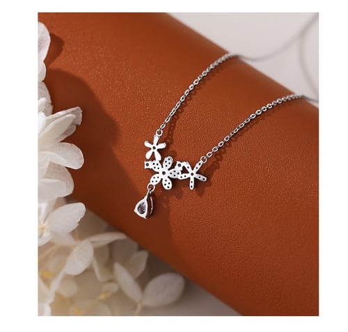 قلادة نغم الزهور