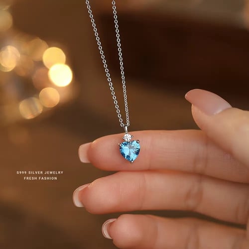 قلادة قلب اللازوردي