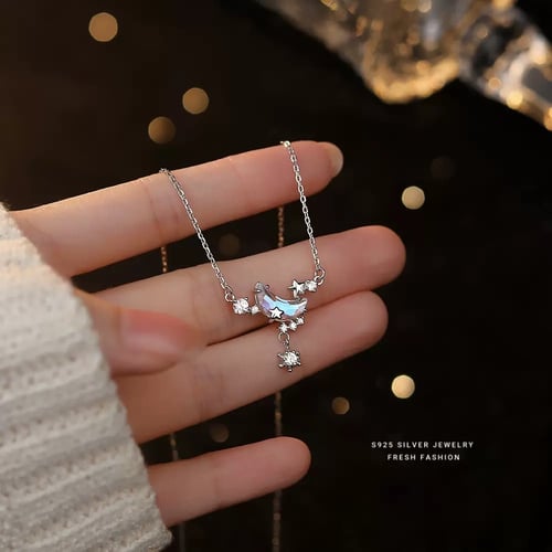 قلادة بريق الليل