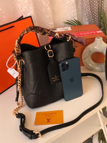 LV ماستر كواليتي الوان متعدده