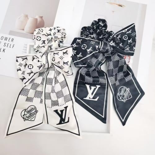 ربطة شعر Louis Vuitton