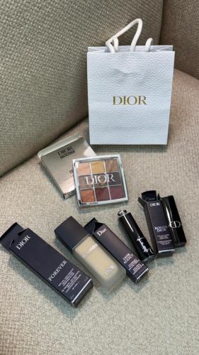 مجموعة ديور