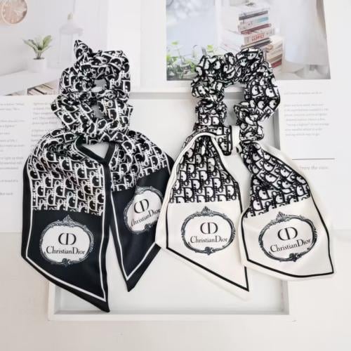 ربطة شعرDior