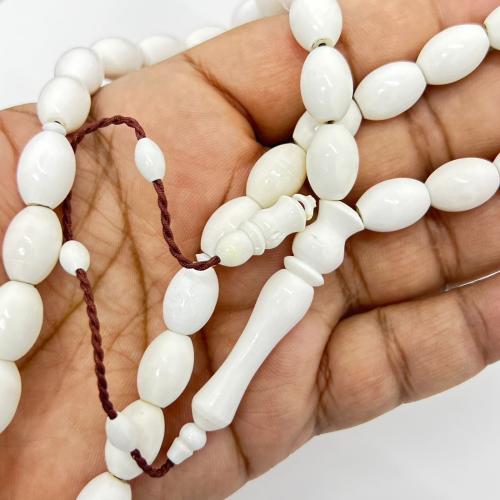 سبحة عظم خرزات كبيرة