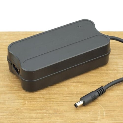 شاحن كهربائي لبطارية ليثيوم للكراسي الكهربائية