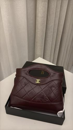 شنطة شانيل عنابي CHANEL