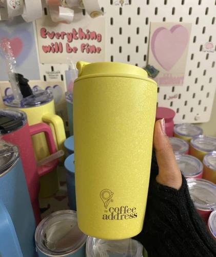 مق عنوان القهوة اصفر الاسم حسب الطلب