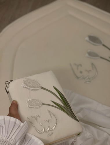 طقم بريق التوليب