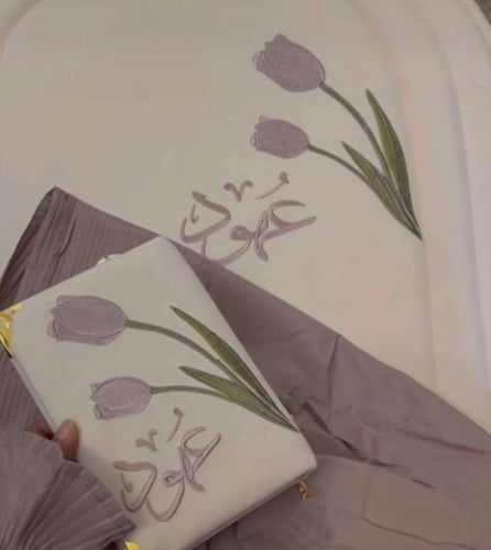 طقم بريق التوليب