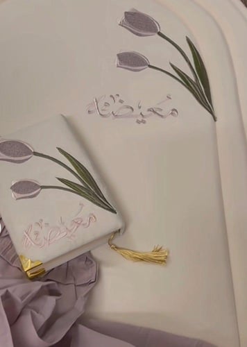 طقم بريق التوليب