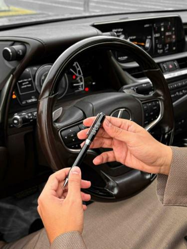 قلم رجالي انيق بالاسم