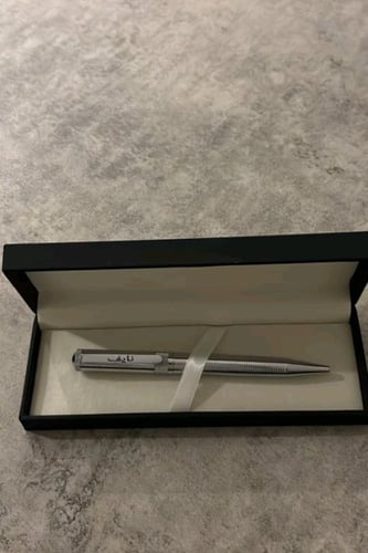 قلم كارتير بحفر ليزر الاسم حسب الطلب