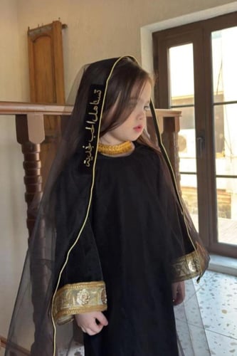 بكج الزي النجدي للام والبنت حسب الطلب