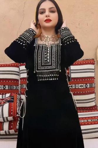 جلابية يوم التأسيس مخمل مائة بالمائة - متجر روڤا