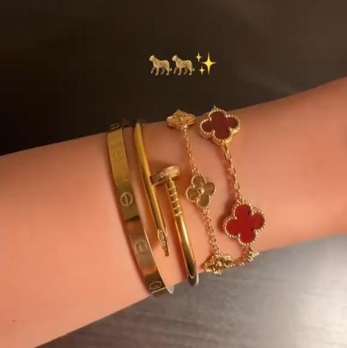 بكج 4 اساور