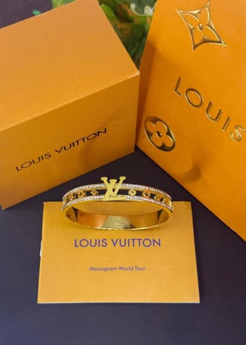 اسواره Louis Vuitton