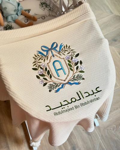 تطريز بطانيات مواليد حسب اختياركم