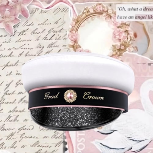قبعات تخرج سويديه مخصصه بالاسم مع الصوره