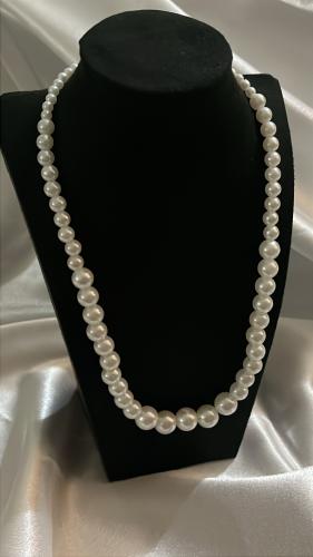 Pearl necklace