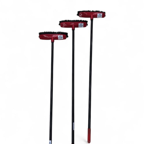 مكنسة مائلة احمرمع عصا استيل(507)