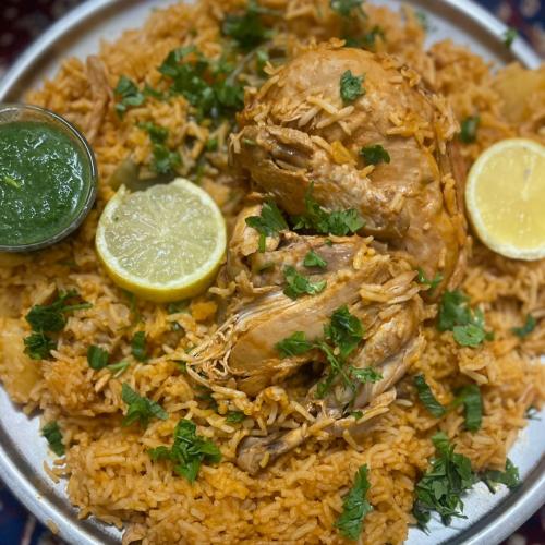( حي الجنادرية )مضغوط دجاج مطبخ السمو ( نصف دجاجة)