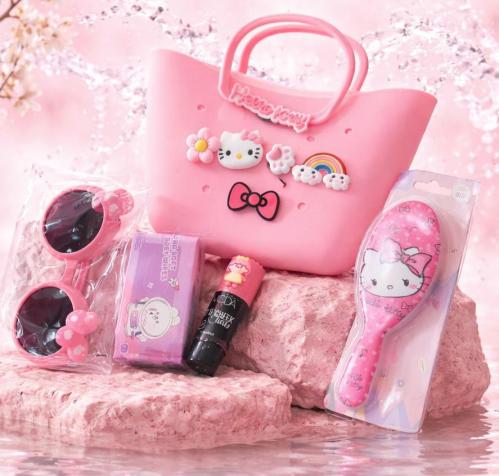 مجموعة هيلو كيتي الوردية