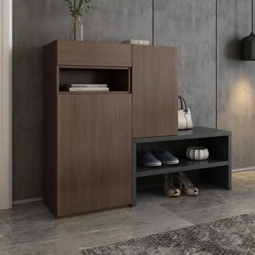 Shoe cabinet with a seat