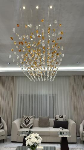 ثريا مستطيل طول180سم وعرض65سم عسلي مع شفاف