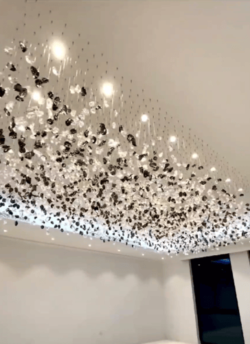 ثريا احجار مستطيلة طول مترين ونص وعرض متر ونص لون...