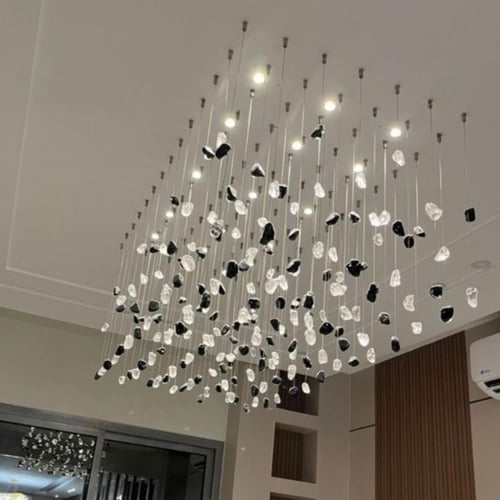 ثريا احجار مستطيلة طول 140سم وعرض 70سم المسافه 10س...
