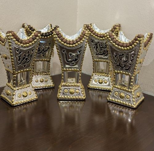 A decorative incense burner that can be carved