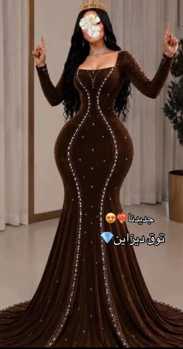 فستان بني