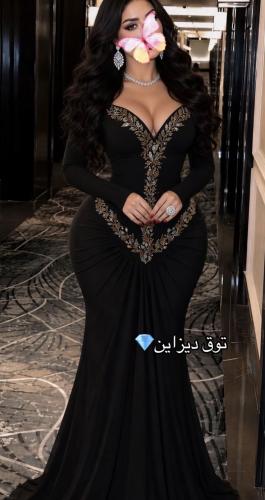 فستان اسود