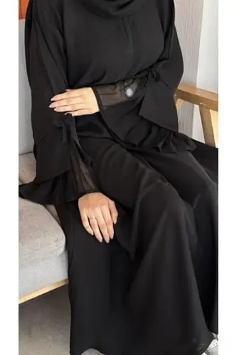 عباية انسام