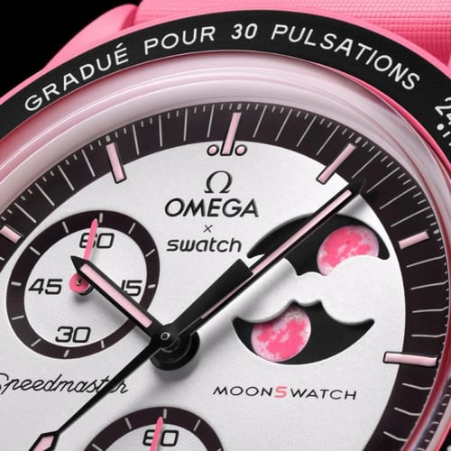 ساعة أوميغا × سواتش مهمة إلى طور القمر الوردي