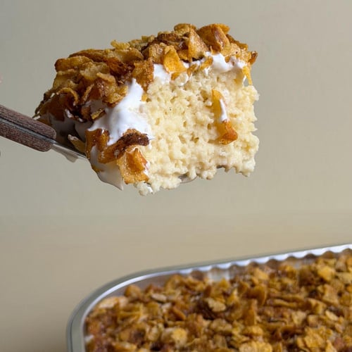 كيكة الحليب بالكورنفلكس - الطلب قبل بيوم