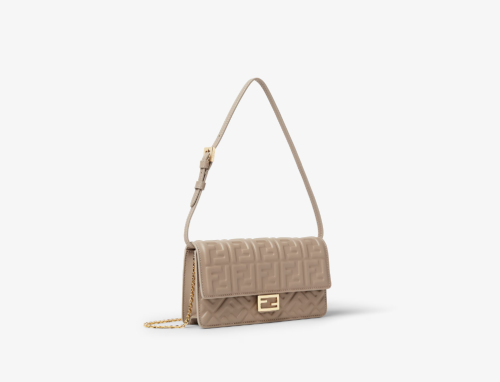 شنطة فندي Baguette مقاس 21 سم