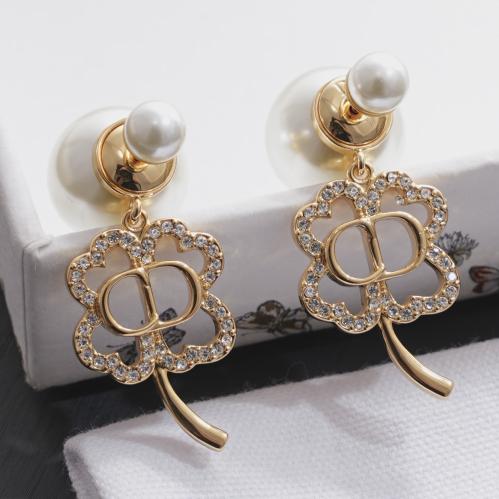 Dior earrings, 2026 edition