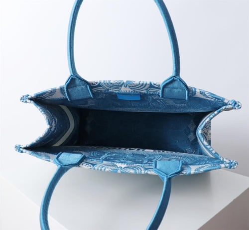 شنطة ديور Book Tote مقاس 36.5 سم
