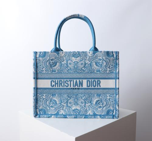 شنطة ديور Book Tote مقاس 36.5 سم