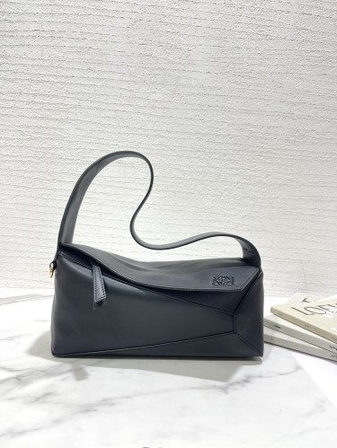 شنطة لويفي مقاس 28.7 سم