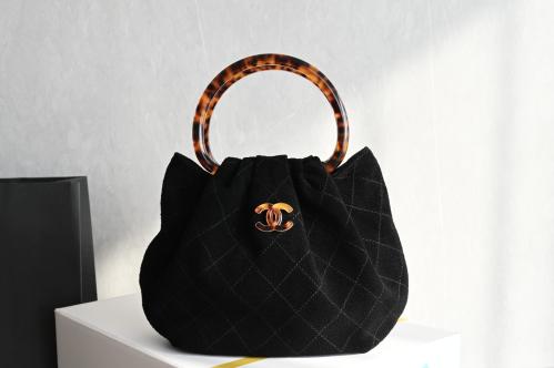 شنطة شانيل 26C مقاس 24 سم