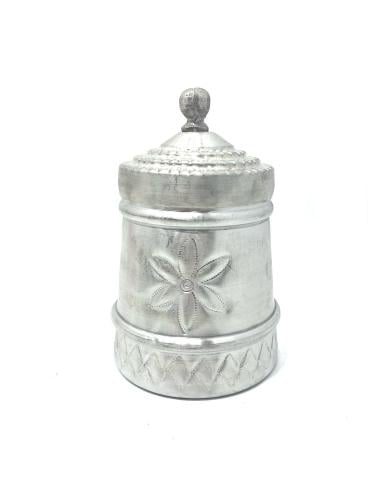 علبة تراثيه ٦٥٠ ملي