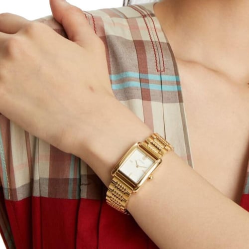 ساعة اليانور من توري بورش ذهبي