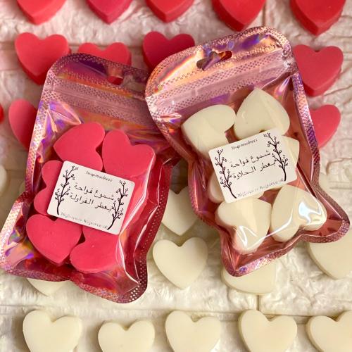 شموع فواحة متعددة الالوان والروائح