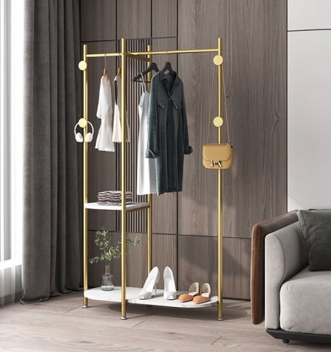 علاق ملابس بتصميم فاخر