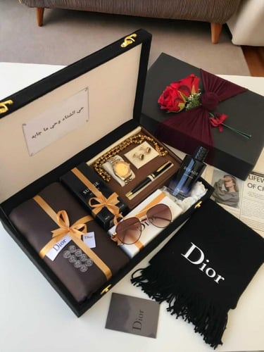 افخم بوكس شتوي رجالي مع شال ديور